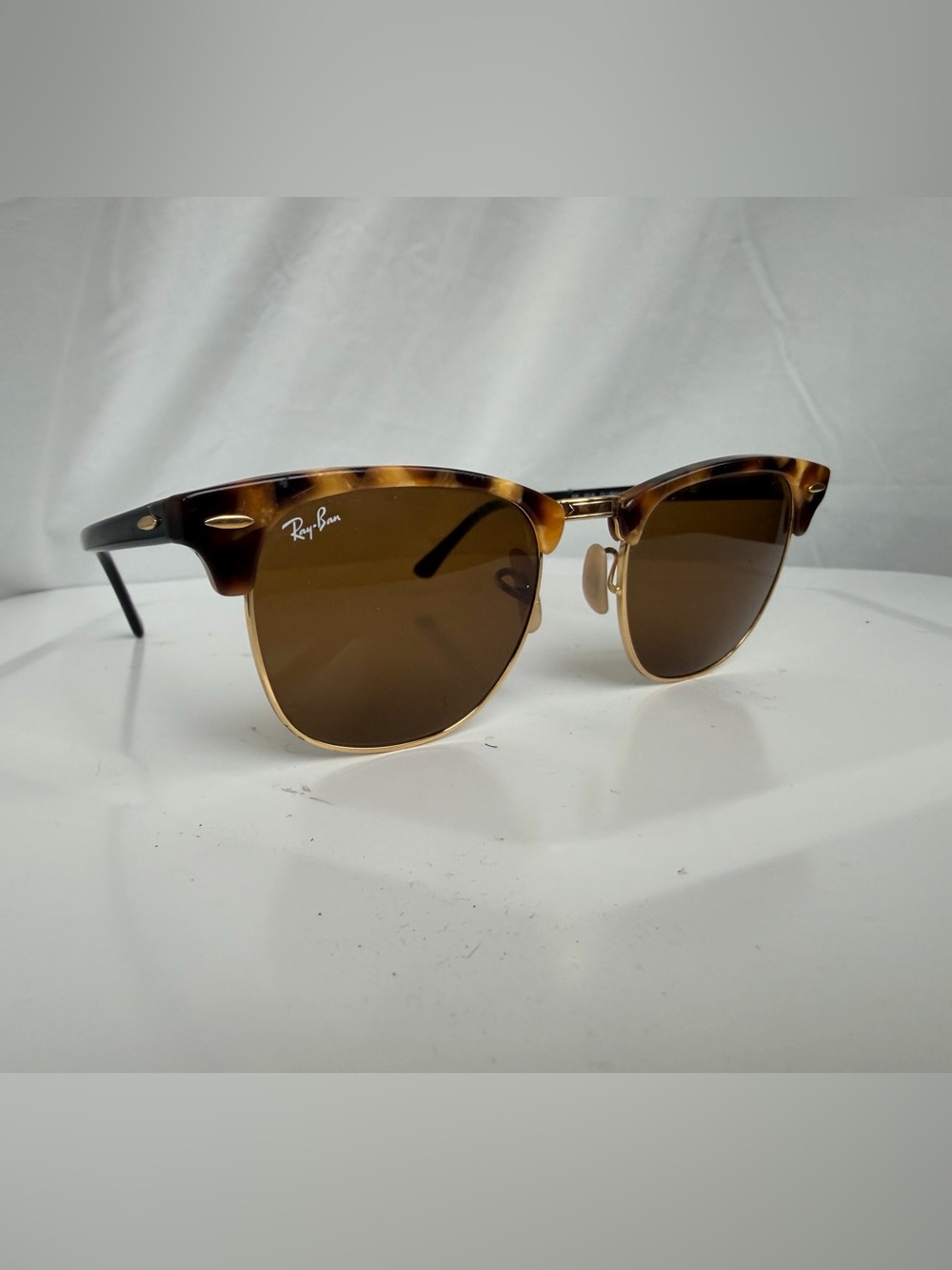 Ray-Ban Tortoiseshell Frame with Brown Lenses